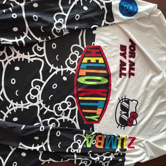 Hello Kitty x Zumba Long sleeve Shirt - Picture 3 of 4